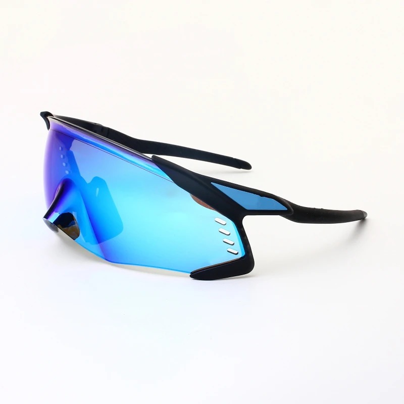 Nowe okulary przeciwsłoneczne  – Cycling Glasses recenzja i cena